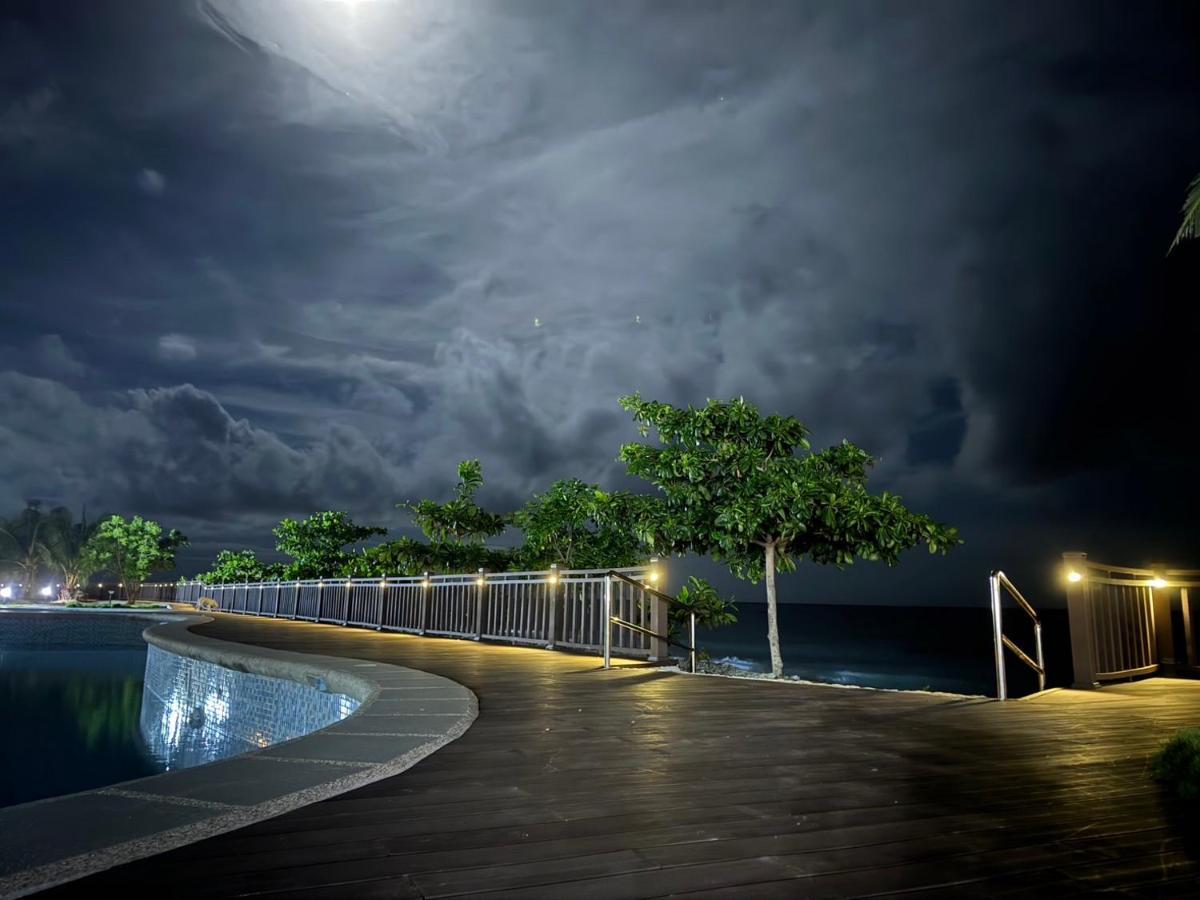 W Golf Resort Oslob Buitenkant foto