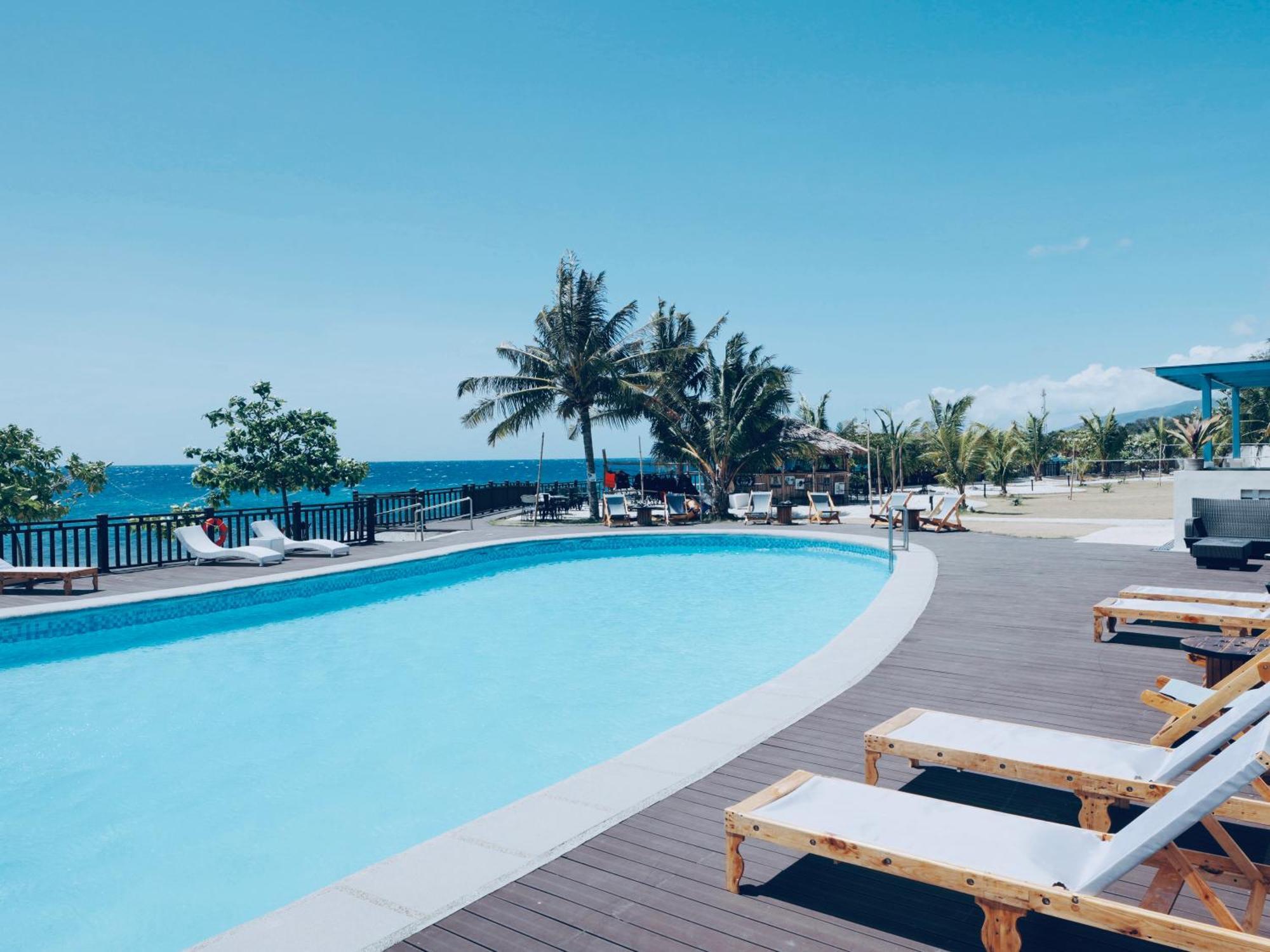 W Golf Resort Oslob Buitenkant foto